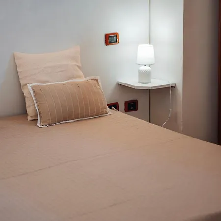 Apartament Private Con Bagno - Aria Condizionata - 16 Minuti Dal Mare *